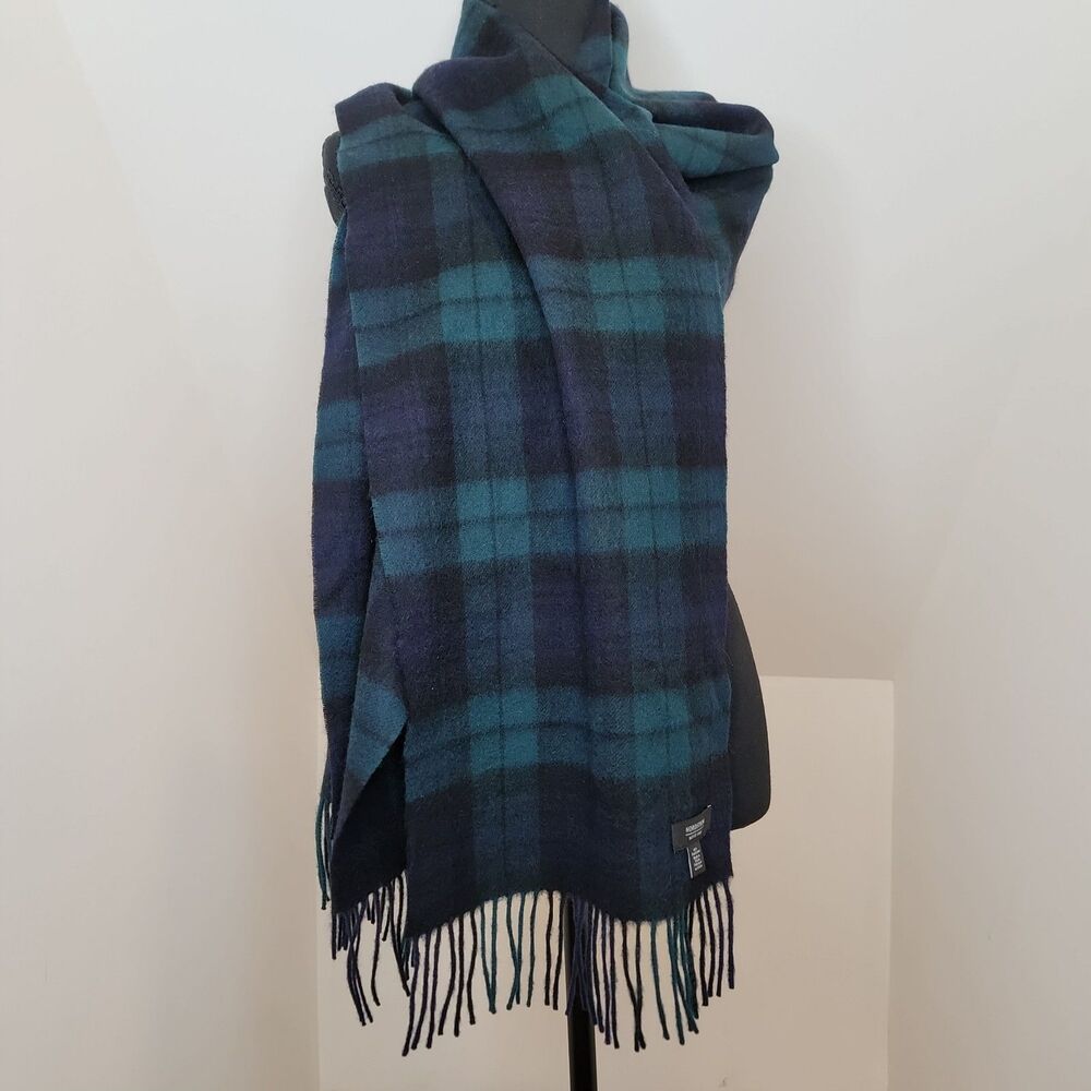 Nordstrom Mens Shop Black Watch Plaid Wool Scarf Blue Green Fringe 12.5x78 Long